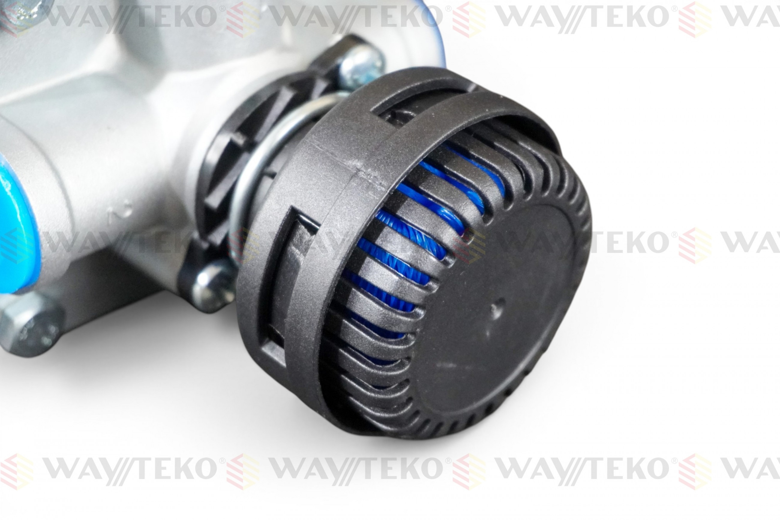 Клапан тормозной ускорительный M3000, X3000 WAYTEKO PREMIUM